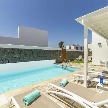 Adira By Коста Бланка